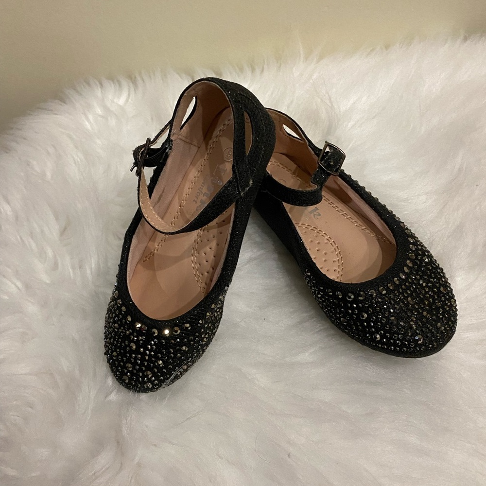 Link cute shoes